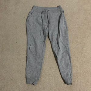 Women’s lululemon joggers